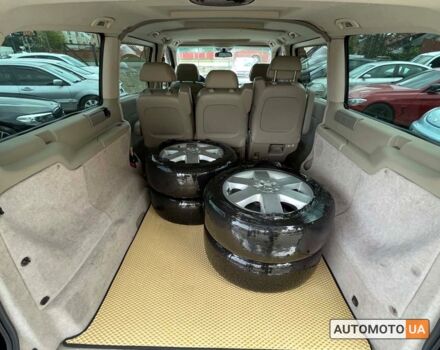 Черный Мерседес Виано, объемом двигателя 2.1 л и пробегом 308 тыс. км за 13499 $, фото 7 на Automoto.ua