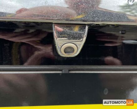 Черный Мерседес Виано, объемом двигателя 2.1 л и пробегом 308 тыс. км за 13499 $, фото 6 на Automoto.ua