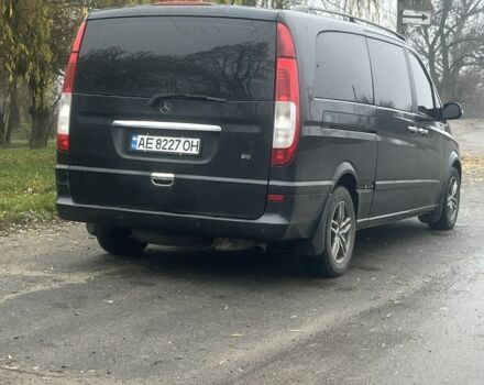 Черный Мерседес Виано, объемом двигателя 3.2 л и пробегом 293 тыс. км за 8000 $, фото 3 на Automoto.ua