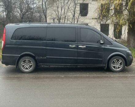 Черный Мерседес Виано, объемом двигателя 3.2 л и пробегом 293 тыс. км за 8000 $, фото 4 на Automoto.ua