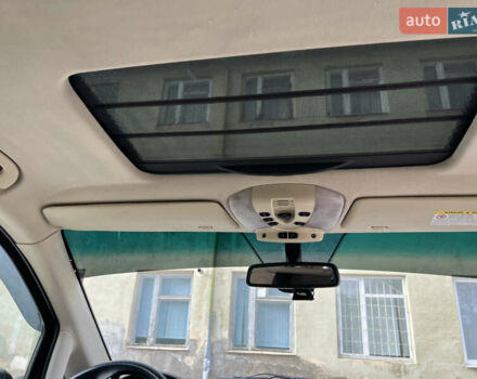 Черный Мерседес Виано, объемом двигателя 3.72 л и пробегом 332 тыс. км за 16500 $, фото 19 на Automoto.ua