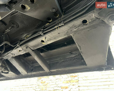 Черный Мерседес Виано, объемом двигателя 3.72 л и пробегом 332 тыс. км за 16500 $, фото 39 на Automoto.ua