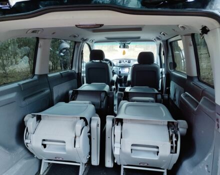 Черный Мерседес Виано, объемом двигателя 2.2 л и пробегом 236 тыс. км за 5900 $, фото 13 на Automoto.ua