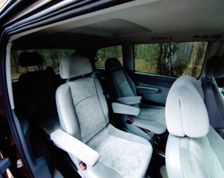 Черный Мерседес Виано, объемом двигателя 2.2 л и пробегом 236 тыс. км за 5900 $, фото 10 на Automoto.ua