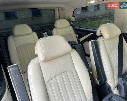 Черный Мерседес Виано, объемом двигателя 3.72 л и пробегом 332 тыс. км за 16500 $, фото 13 на Automoto.ua