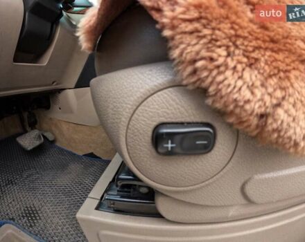 Черный Мерседес Виано, объемом двигателя 3.7 л и пробегом 271 тыс. км за 11500 $, фото 17 на Automoto.ua