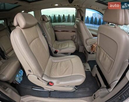 Черный Мерседес Виано, объемом двигателя 3.7 л и пробегом 271 тыс. км за 11500 $, фото 12 на Automoto.ua