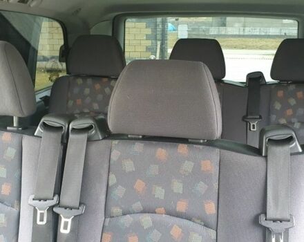 Черный Мерседес Виано, объемом двигателя 2.1 л и пробегом 570 тыс. км за 9900 $, фото 6 на Automoto.ua