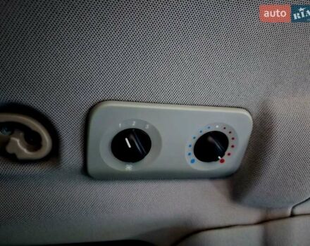 Чорний Мерседес Віано, об'ємом двигуна 3 л та пробігом 390 тис. км за 15999 $, фото 23 на Automoto.ua