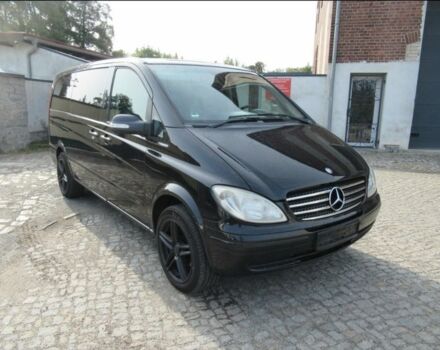 Чорний Мерседес Віано, об'ємом двигуна 2.2 л та пробігом 291 тис. км за 13500 $, фото 2 на Automoto.ua