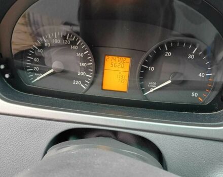 Мерседес Виано 2009 в Стрые на Automoto.ua Черный Мерседес Виано, объемом двигателя 2.2 л и пробегом 274 тыс. км за 10746 $, фото 3 на Automoto.ua