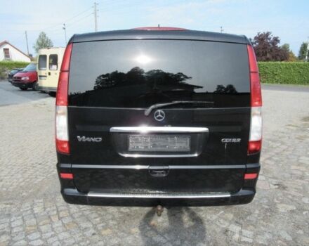 Чорний Мерседес Віано, об'ємом двигуна 2.2 л та пробігом 291 тис. км за 13500 $, фото 4 на Automoto.ua