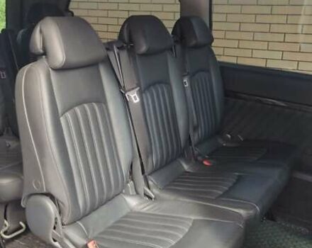 Черный Мерседес Виано, объемом двигателя 2.2 л и пробегом 138 тыс. км за 23500 $, фото 3 на Automoto.ua