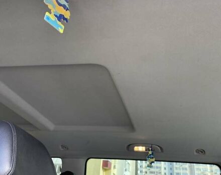 Черный Мерседес Виано, объемом двигателя 2.14 л и пробегом 274 тыс. км за 19800 $, фото 10 на Automoto.ua