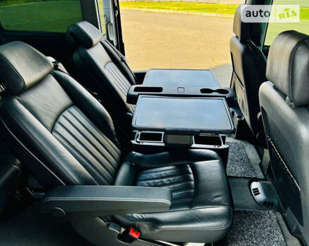 Черный Мерседес Виано, объемом двигателя 2.99 л и пробегом 152 тыс. км за 33000 $, фото 15 на Automoto.ua