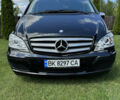 Мерседес Виано 2011 в Сарнах на Automoto.ua Черный Мерседес Виано, объемом двигателя 2.14 л и пробегом 350 тыс. км за 20500 $, фото 1 на Automoto.ua