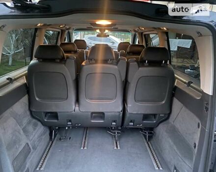 Чорний Мерседес Віано, об'ємом двигуна 2.14 л та пробігом 278 тис. км за 19500 $, фото 13 на Automoto.ua