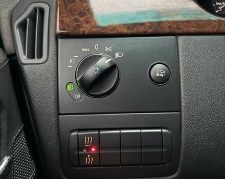 Черный Мерседес Виано, объемом двигателя 2.14 л и пробегом 286 тыс. км за 18700 $, фото 11 на Automoto.ua