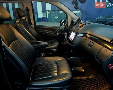 Черный Мерседес Виано, объемом двигателя 2.2 л и пробегом 300 тыс. км за 19500 $, фото 13 на Automoto.ua