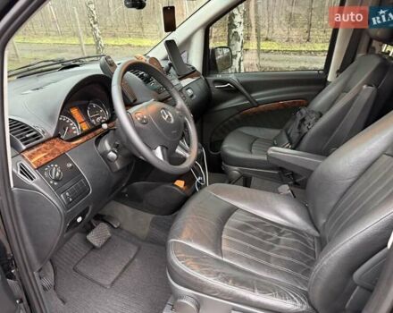 Черный Мерседес Виано, объемом двигателя 2.14 л и пробегом 286 тыс. км за 18700 $, фото 20 на Automoto.ua