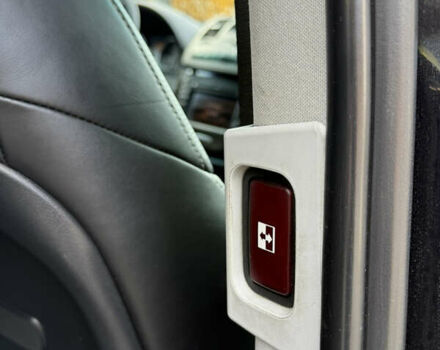 Черный Мерседес Виано, объемом двигателя 2.99 л и пробегом 290 тыс. км за 20900 $, фото 16 на Automoto.ua