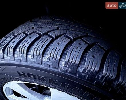 Черный Мерседес Виано, объемом двигателя 2.2 л и пробегом 300 тыс. км за 19500 $, фото 9 на Automoto.ua