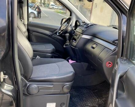 Черный Мерседес Виано, объемом двигателя 2.14 л и пробегом 274 тыс. км за 19800 $, фото 21 на Automoto.ua