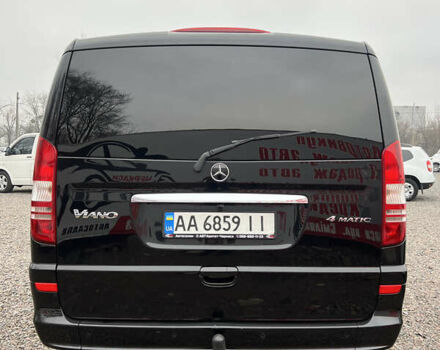 Чорний Мерседес Віано, об'ємом двигуна 2.14 л та пробігом 335 тис. км за 22200 $, фото 4 на Automoto.ua