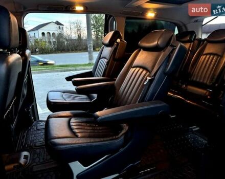 Черный Мерседес Виано, объемом двигателя 2.2 л и пробегом 300 тыс. км за 19500 $, фото 6 на Automoto.ua