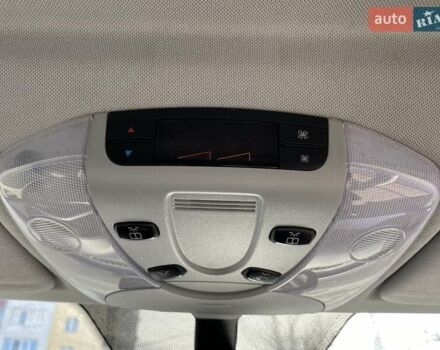 Черный Мерседес Виано, объемом двигателя 2.14 л и пробегом 274 тыс. км за 19800 $, фото 31 на Automoto.ua