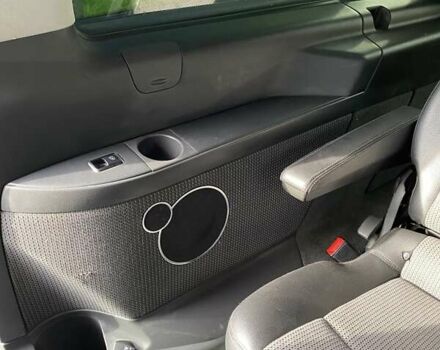 Черный Мерседес Виано, объемом двигателя 2.14 л и пробегом 274 тыс. км за 19800 $, фото 7 на Automoto.ua