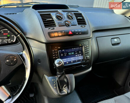 Черный Мерседес Виано, объемом двигателя 2.2 л и пробегом 306 тыс. км за 16500 $, фото 58 на Automoto.ua