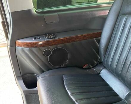 Черный Мерседес Виано, объемом двигателя 2.14 л и пробегом 380 тыс. км за 22000 $, фото 42 на Automoto.ua