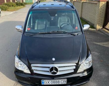 Черный Мерседес Виано, объемом двигателя 2.14 л и пробегом 380 тыс. км за 22000 $, фото 2 на Automoto.ua