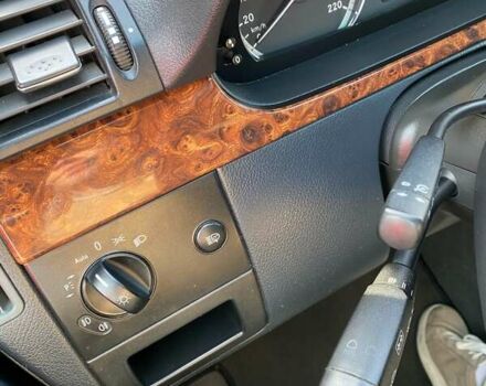 Черный Мерседес Виано, объемом двигателя 2.14 л и пробегом 380 тыс. км за 22000 $, фото 27 на Automoto.ua