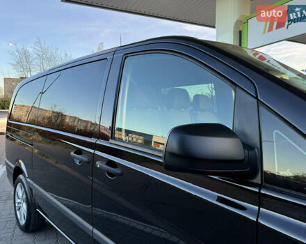 Черный Мерседес Виано, объемом двигателя 2.2 л и пробегом 306 тыс. км за 16500 $, фото 12 на Automoto.ua