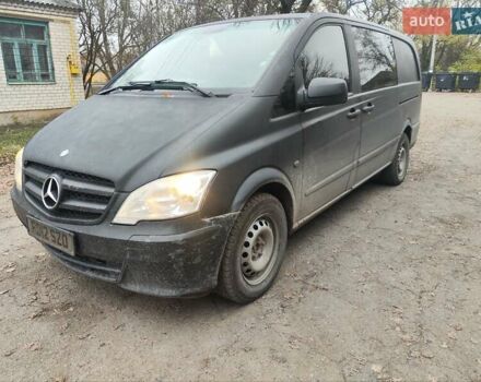 Чорний Мерседес Віано, об'ємом двигуна 2.14 л та пробігом 497 тис. км за 6000 $, фото 8 на Automoto.ua