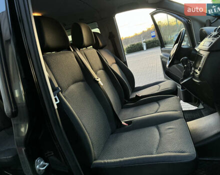 Черный Мерседес Виано, объемом двигателя 2.2 л и пробегом 306 тыс. км за 16500 $, фото 61 на Automoto.ua