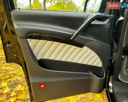 Мерседес Виано 2012 в Киеве на Automoto.ua Черный Мерседес Виано, объемом двигателя 2.2 л и пробегом 148 тыс. км за 22340 $, фото 11 на Automoto.ua