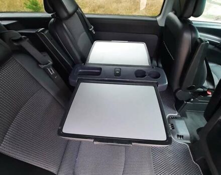 Чорний Мерседес Віано, об'ємом двигуна 2.14 л та пробігом 500 тис. км за 18900 $, фото 14 на Automoto.ua