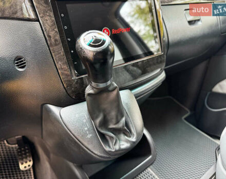 Мерседес Виано 2012 в Киеве на Automoto.ua Черный Мерседес Виано, объемом двигателя 2.2 л и пробегом 148 тыс. км за 22340 $, фото 19 на Automoto.ua
