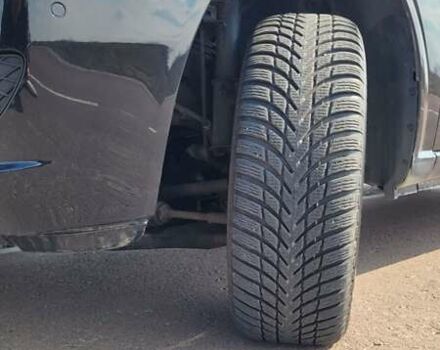 Черный Мерседес Виано, объемом двигателя 2.2 л и пробегом 260 тыс. км за 22500 $, фото 17 на Automoto.ua