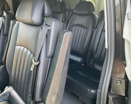 Черный Мерседес Виано, объемом двигателя 2.14 л и пробегом 380 тыс. км за 22000 $, фото 38 на Automoto.ua