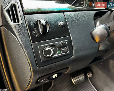 Мерседес Виано 2012 в Киеве на Automoto.ua Черный Мерседес Виано, объемом двигателя 2.2 л и пробегом 148 тыс. км за 22340 $, фото 14 на Automoto.ua