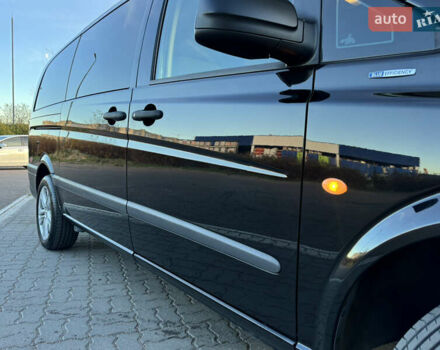 Черный Мерседес Виано, объемом двигателя 2.2 л и пробегом 306 тыс. км за 16500 $, фото 11 на Automoto.ua