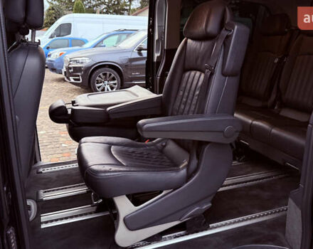 Черный Мерседес Виано, объемом двигателя 2.99 л и пробегом 284 тыс. км за 27500 $, фото 10 на Automoto.ua