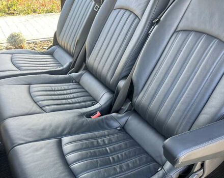 Черный Мерседес Виано, объемом двигателя 2.99 л и пробегом 301 тыс. км за 25999 $, фото 14 на Automoto.ua