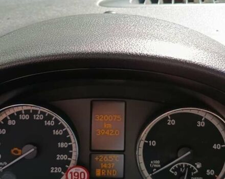 Черный Мерседес Виано, объемом двигателя 2.14 л и пробегом 320 тыс. км за 16500 $, фото 3 на Automoto.ua