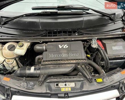 Мерседес Виано 2013 в Киеве на Automoto.ua Черный Мерседес Виано, объемом двигателя 3.5 л и пробегом 180 тыс. км за 18900 $, фото 14 на Automoto.ua
