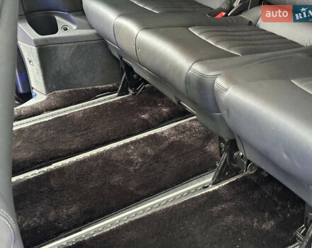 Мерседес Виано 2013 в Киеве на Automoto.ua Черный Мерседес Виано, объемом двигателя 3.5 л и пробегом 180 тыс. км за 18900 $, фото 34 на Automoto.ua